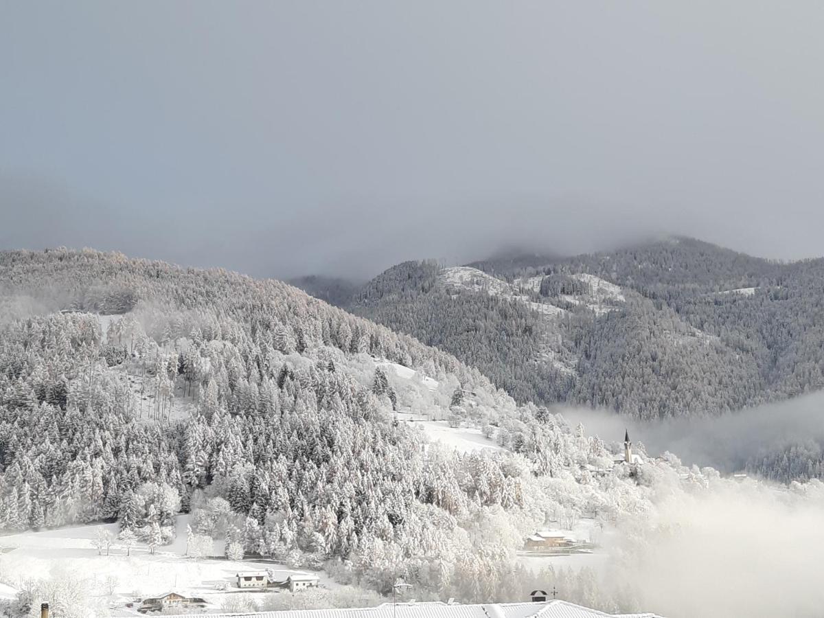 Appartamento con terrazza a Sant'Orsola Terme - val dei Mocheni - Trentino Esterno foto